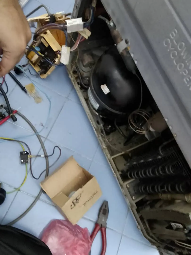 Genuine parts and warranty guarantee for all repairs